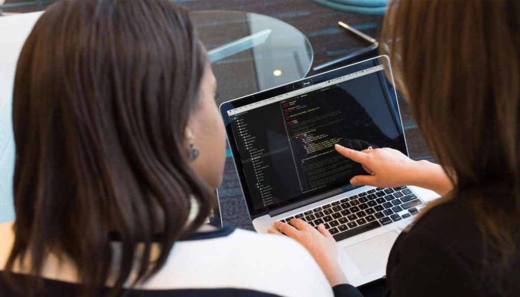 software-devlopment-2560x1440-2560x1440 (1)